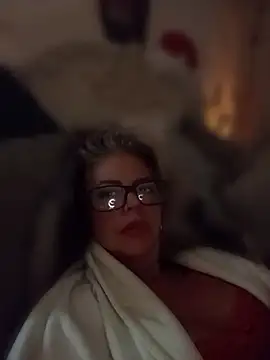 Cindy_75-x-x