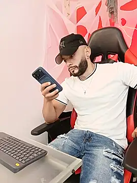 Mike_savage3