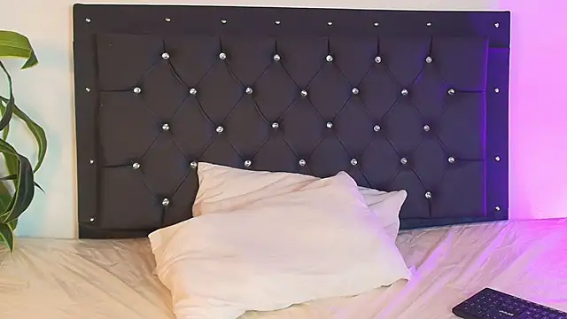 violet_lombardi