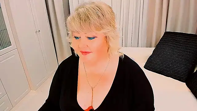 BIGTITSBBW