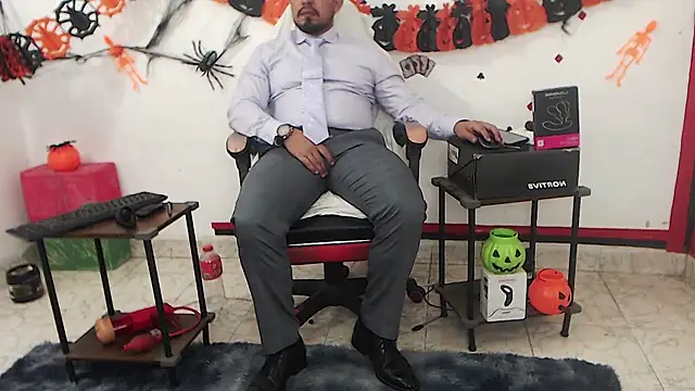 KalethBigDick live cam on StripChat
