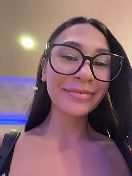 Aria51 live cam on StripChat