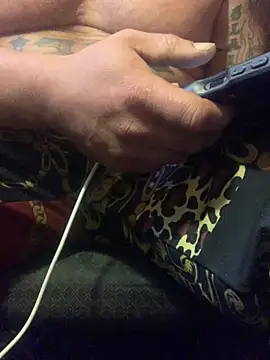 Ldnick69 live cam on StripChat