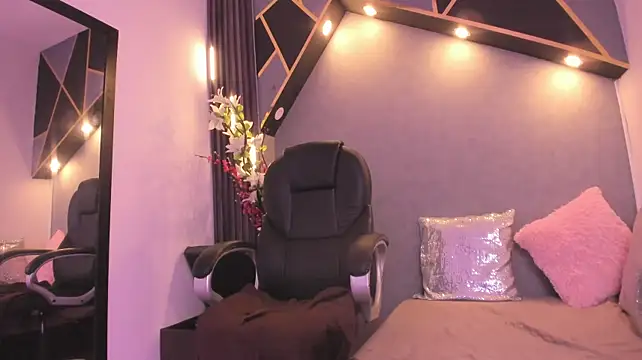 Jenay_Rosse