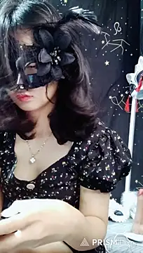 Gem_2005 live cam on StripChat