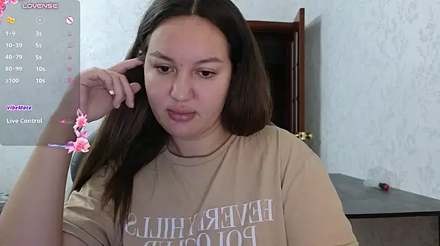 Nelly_Fischer live cam on StripChat