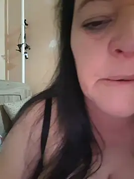BlacReign live cam on StripChat
