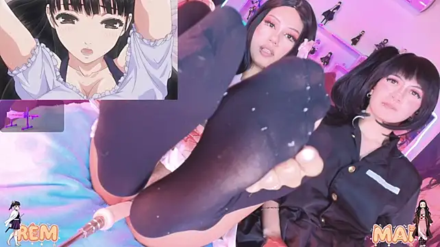 mai-- (F young) - kiss with lots of spit, tongue🥰🥰