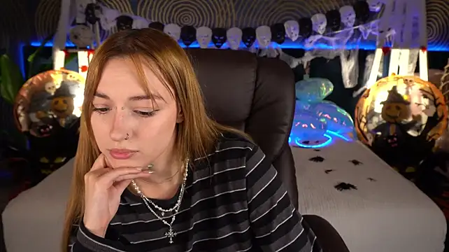 LizzaMoonn