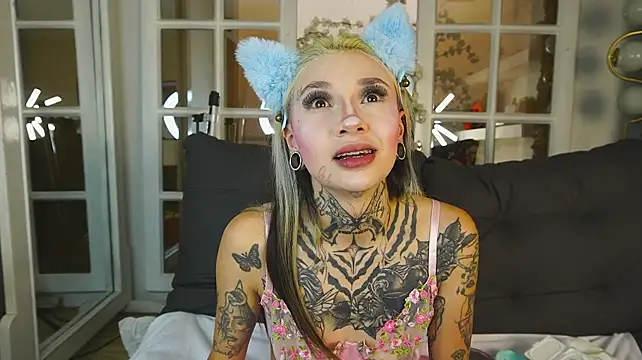 miss___angel (F young) - party saliva fake cum from head to feet