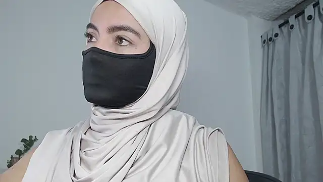 jade_nassar live sex cam