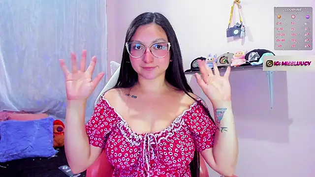 lucy_neil