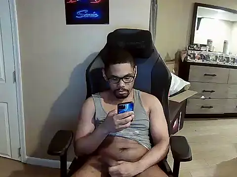Neovergil0 live cam on StripChat