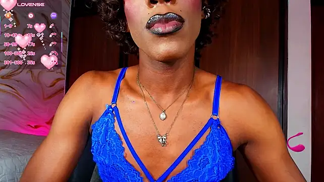 EbonyHansNight live cam on StripChat
