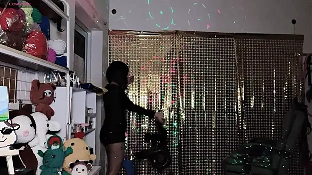 Tieu-May webcam