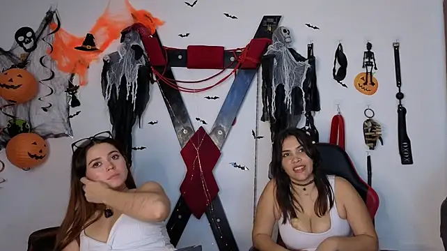 Hana_and_Chantal