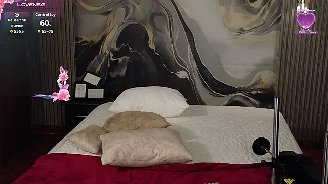 AlejaRedHead live cam on StripChat