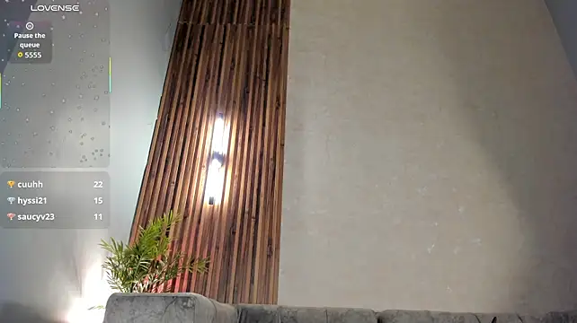 Serena-Laurent live cam on StripChat