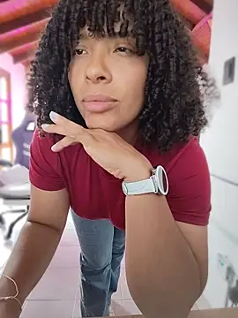 DannaBerry live cam on StripChat
