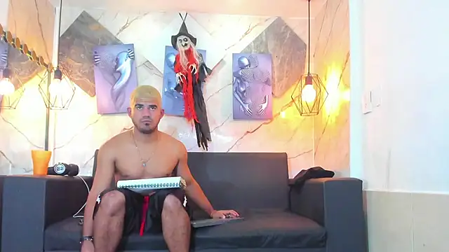 latins_on_fire (Ask my age) - show cum squirt 🍆🔥