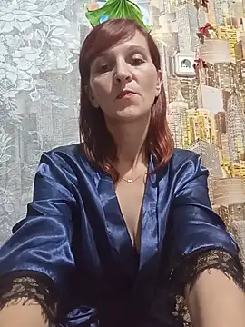 Violet_Hines live cam on StripChat