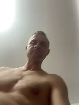 nofeare (Ask my age) - #bisexuals #brunettes #cum-play #daddies #european #handy #hd #masturbation #medium #mobile #new #romanian #white