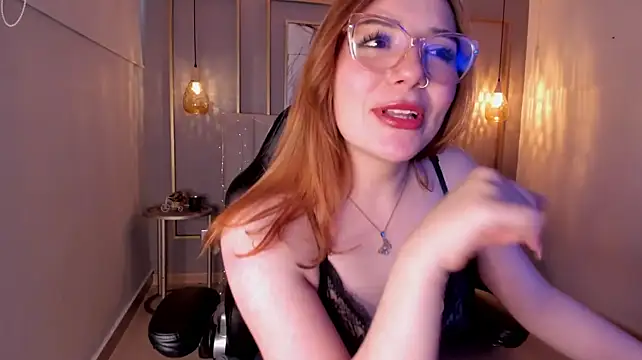 Cloediamondd live sex cam