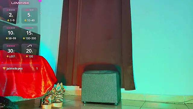 Mila_cams1_