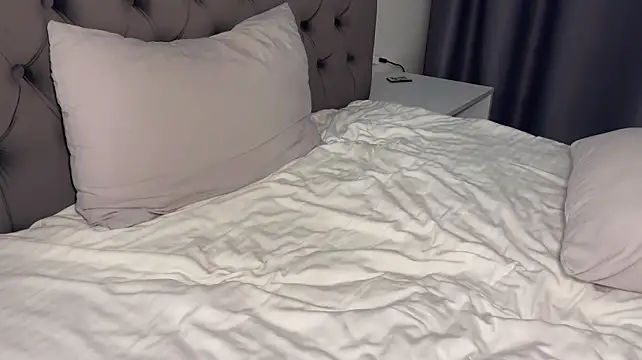 max_shy