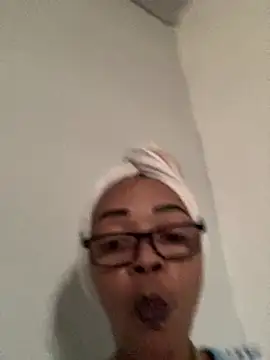 Ladyzee25