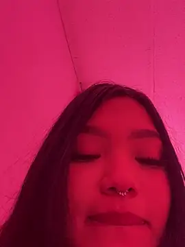 laura_v19