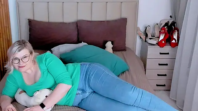 sabrinamacmarren