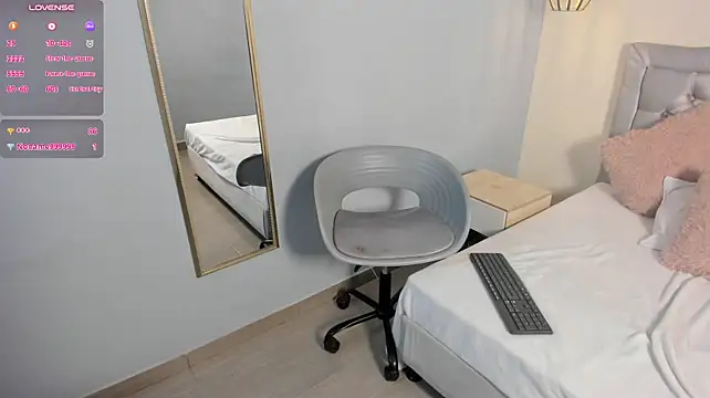 escarleth__ webcam