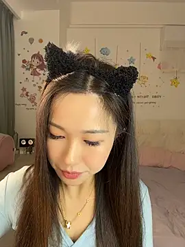 momo0021 webcam