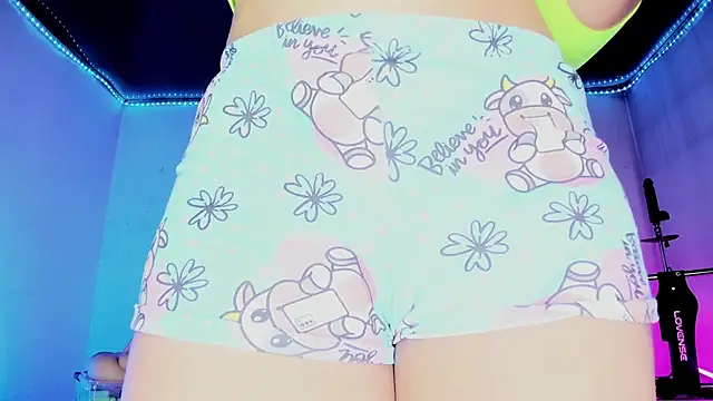 karol_stom (Ask my age) - CHINESE BALLS IN ASSHOLE