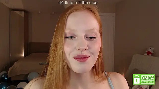 lulu_moonmoon live cam on StripChat