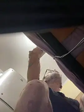 crisfootlicker
