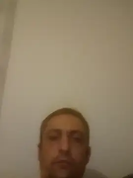 cnralcz live cam on StripChat