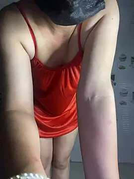 Red_Queen_11 live cam on StripChat