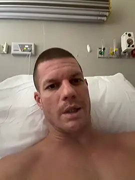 JockNThirsty live cam on StripChat