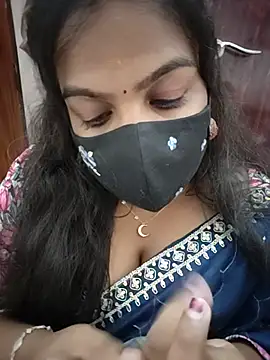 Tamil_Shara live cam on StripChat