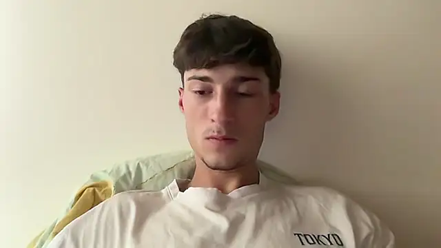 midnight-couple live cam on StripChat