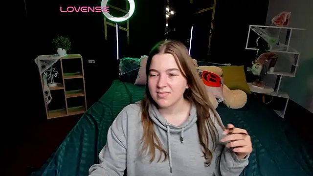 Miaa-Berry live cam on StripChat