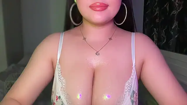 anora_sunny live cam on StripChat