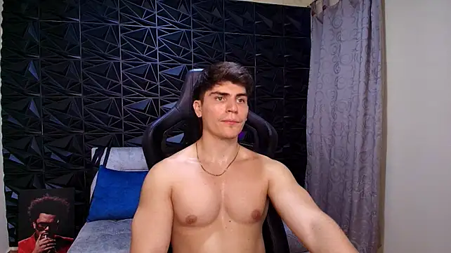 Jared_Rosse live cam on StripChat