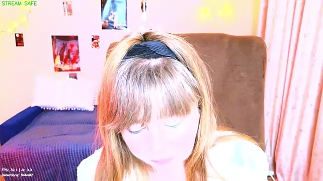 Melania_Cook webcam