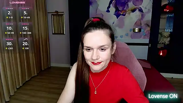 AriaGray live cam on StripChat