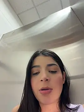 ArieliciousXXX webcam