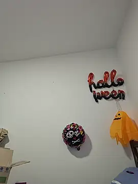 IrisBound live cam on StripChat