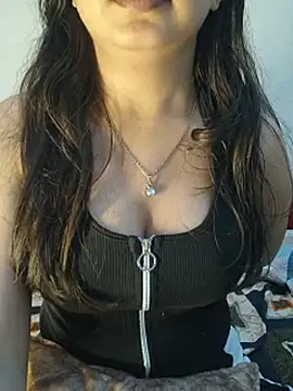 talkative_sofi